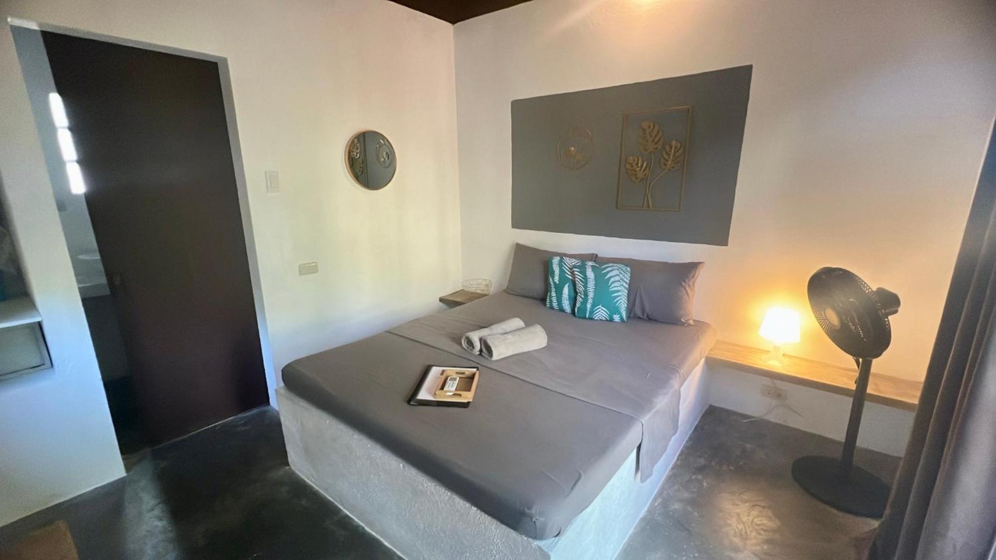 Yay Lodge Siargao, Private Room 1 With Ac & Hot Shower And Fast Starlink Wifi General Luna  Exteriör bild